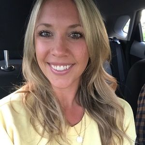 Meet your Posher, Alyssa